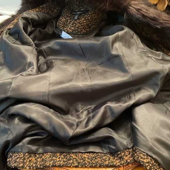 WHBM FAUX FUR COLLAR MARLED COAT - Picture 9 of 11